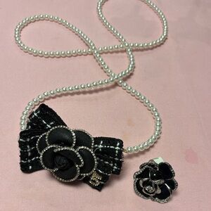 Elegant Black and White Pearl Cellphone Case Necklace and Ring Set